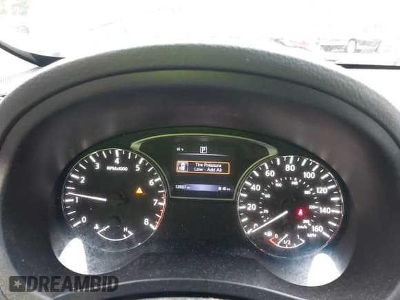 ✅ 2017 Nissan Altima S • VIN: 1N4AL3APXHC121885 • Lot: 43595340. Wystawiony na IAAI z przebiegiem 129 327 mil. Bezpłatny archiwum sprzedaży aukcyjnych z USA i szczegółowy raport historii pojazdu na DreamBid. Zdjęcie 15.