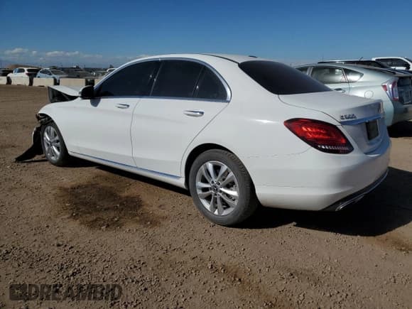 ✅ 2019 Mercedes-Benz C 300 • VIN: 55SWF8EB8KU299175 • Lot: 82463115. Listed on Copart with 68,916 mi. Free auction sales archive from the USA and detailed vehicle history report at DreamBid. Image 2.