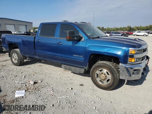 ✅ 2018 Chevrolet Silverado 2500HD LT • VIN: 1GC1KVEY9JF219693 • Lot: 86117995. Listed on Copart with Not provided. Free auction sales archive from the USA and detailed vehicle history report at DreamBid. Image 4.