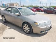 ✅ 2009 Lincoln MKZ • VIN: 3LNHM26T09R616925 • Lot: 43246384. Listed on IAAI with 146,290 mi. Free auction sales archive from the USA and detailed vehicle history report at DreamBid. Image 1.