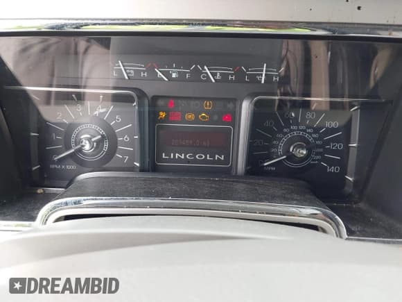 ✅ 2008 Lincoln Navigator • VIN: 5LMFU28508LJ19003 • Lot: 43745277. Wystawiony na IAAI z przebiegiem 209 459 mil. Bezpłatny archiwum sprzedaży aukcyjnych z USA i szczegółowy raport historii pojazdu na DreamBid. Zdjęcie 7.