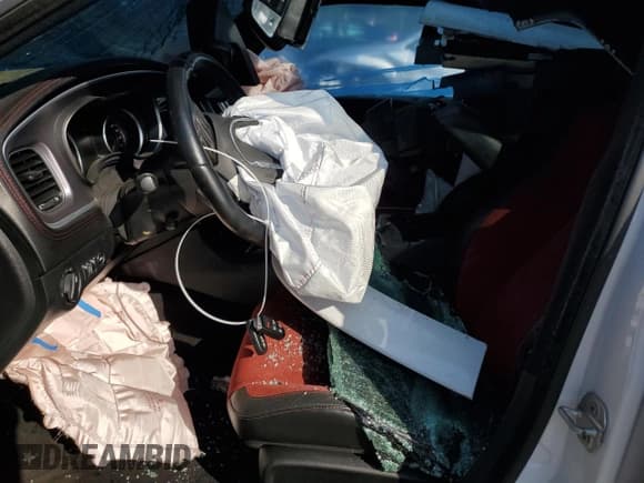 ✅ 2021 Dodge Charger Scat Pack Widebody • VIN: 2C3CDXGJ9MH611661 • Лот: 59573455. Опубликован ранее на Copart с пробегом 70 523 миль. Бесплатный доступ к архиву аукционных продаж из США и подробный отчёт об истории автомобиля на DreamBid. Изображение 7.