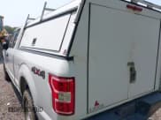 ✅ 2019 Ford F-150 XL • VIN: 1FTFX1E56KFA30894 • Лот: 42399769. Опубликован ранее на IAAI с пробегом 125 934 миль. Бесплатный доступ к архиву аукционных продаж из США и подробный отчёт об истории автомобиля на DreamBid. Изображение 6.