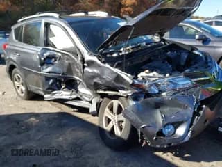 ✅ 2015 Toyota RAV4 XLE • VIN: JTMRFREV6FD138738 • Lot: 43493160. Wystawiony na IAAI z przebiegiem Nie podano. Bezpłatny archiwum sprzedaży aukcyjnych z USA i szczegółowy raport historii pojazdu na DreamBid. Zdjęcie 6.