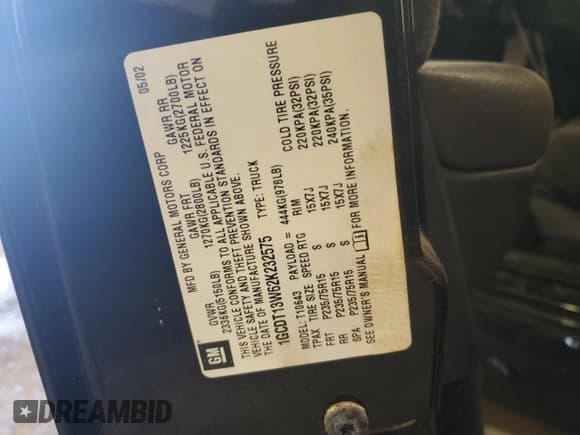 ✅ 2002 Chevrolet S-10 LS • VIN: 1GCDT13W62K232575 • Lot: 44351465. Listed on Copart with 84,215 mi. Free auction sales archive from the USA and detailed vehicle history report at DreamBid. Image 12.