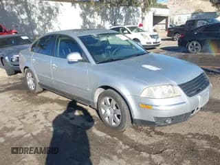 ✅ 2005 Volkswagen Passat GLS • VIN: WVWAD63B95E061561 • Lot: 43868707. Listed on IAAI with 125,479 mi. Free auction sales archive from the USA and detailed vehicle history report at DreamBid. Image 1.