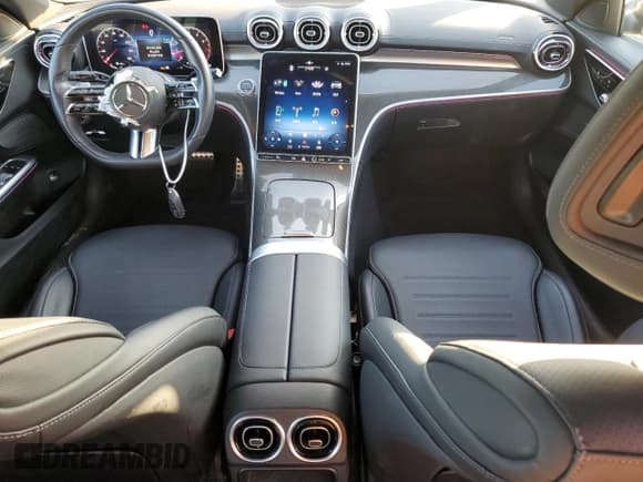 ✅ 2022 Mercedes-Benz C 300 • VIN: W1KAF4GB6NR066997 • Lot: 80751485. Wystawiony na Copart z przebiegiem 46 354 mil. Bezpłatny archiwum sprzedaży aukcyjnych z USA i szczegółowy raport historii pojazdu na DreamBid. Zdjęcie 8.