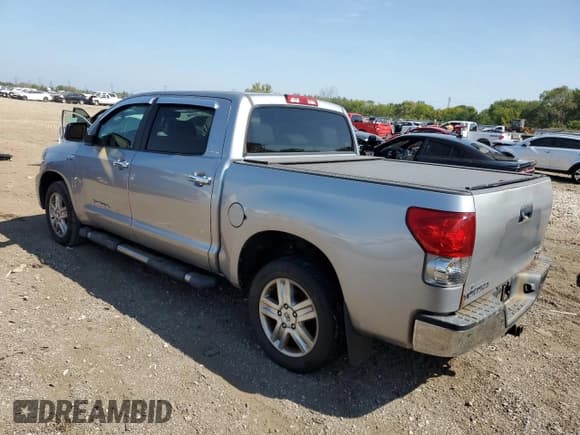 ✅ 2008 Toyota Tundra Limited • VIN: 5TFDV58118X050826 • Lot: 70891115. Listed on Copart with 366,364 mi. Free auction sales archive from the USA and detailed vehicle history report at DreamBid. Image 2.