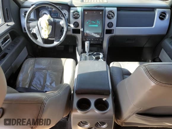 ✅ 2009 Ford F-150 XL • VIN: 1FTPW14V29FA93851 • Lot: 91920215. Listed on Copart with 149,127 mi. Free auction sales archive from the USA and detailed vehicle history report at DreamBid. Image 8.