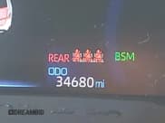 ✅ 2021 Toyota Corolla Hybrid LE • VIN: JTDEAMDE8MJ019296 • Лот: 43549161. Опубликован ранее на IAAI с пробегом 34 680 миль. Бесплатный доступ к архиву аукционных продаж из США и подробный отчёт об истории автомобиля на DreamBid. Изображение 16.