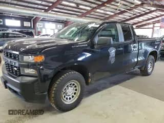 2019 Chevrolet Silverado 1500 Work Truck z VIN 1GCRYAEF6KZ188346, wystawiony jako Copart lot #59893875 z przebiegiem 117 625 mil mil oraz Czysty tytuł • Clean title. Historia ofert i sprzedaży dostępna na DreamBid. Obrazek 1.