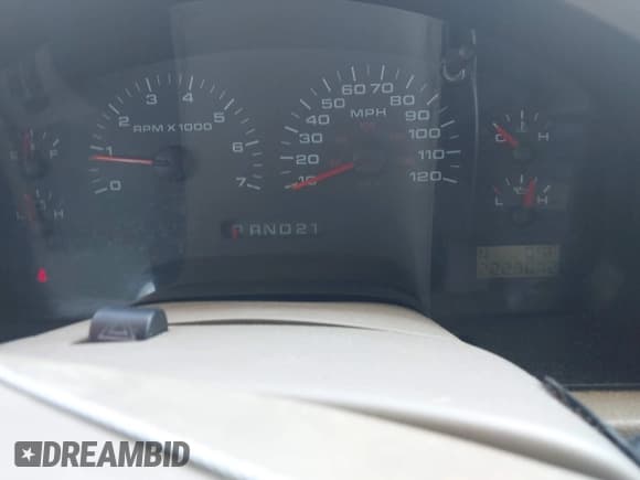 ✅ 2005 Ford F-150 XLT • VIN: 1FTPX12505NB17676 • Lot: 42743274. Listed on IAAI with 222,367 mi. Free auction sales archive from the USA and detailed vehicle history report at DreamBid. Image 7.