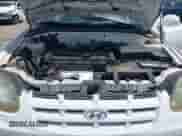 2003 Hyundai Accent GL z VIN KMHCG45C53U468978, wystawiony jako IAAI lot #41999193 z przebiegiem 105 514 mil mil oraz . Historia ofert i sprzedaży dostępna na DreamBid. Obrazek 10.