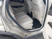 ✅ 2017 Lincoln MKC Select • VIN: 5LMCJ2D96HUL62006 • Lot: 41958894. Wystawiony na IAAI z przebiegiem 76 492 mil. Bezpłatny archiwum sprzedaży aukcyjnych z USA i szczegółowy raport historii pojazdu na DreamBid. Zdjęcie 8.