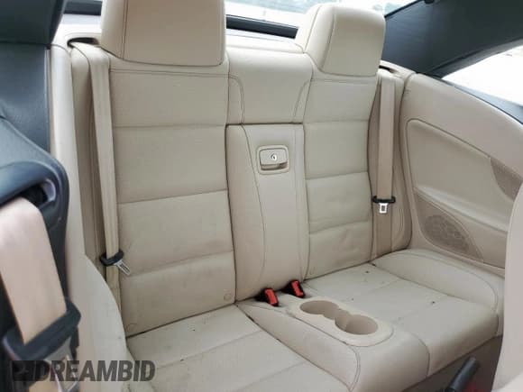 ✅ 2013 Volkswagen Eos Sport • VIN: WVWBW8AH4DV001798 • Lot: 66555435. Listed on Copart with 86,502 mi. Free auction sales archive from the USA and detailed vehicle history report at DreamBid. Image 10.