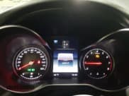 ✅ 2018 Mercedes-Benz C 300 • VIN: WDDWJ4KB5JF730262 • Lot: 43172895. Wystawiony na Copart z przebiegiem 60 819 mil. Bezpłatny archiwum sprzedaży aukcyjnych z USA i szczegółowy raport historii pojazdu na DreamBid. Zdjęcie 9.