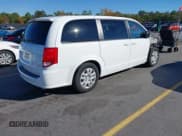 ✅ 2018 Dodge Grand Caravan SE • VIN: 2C4RDGBG7JR323905 • Lot: 43613740. Wystawiony na IAAI z przebiegiem 71 890 mil. Bezpłatny archiwum sprzedaży aukcyjnych z USA i szczegółowy raport historii pojazdu na DreamBid. Zdjęcie 4.