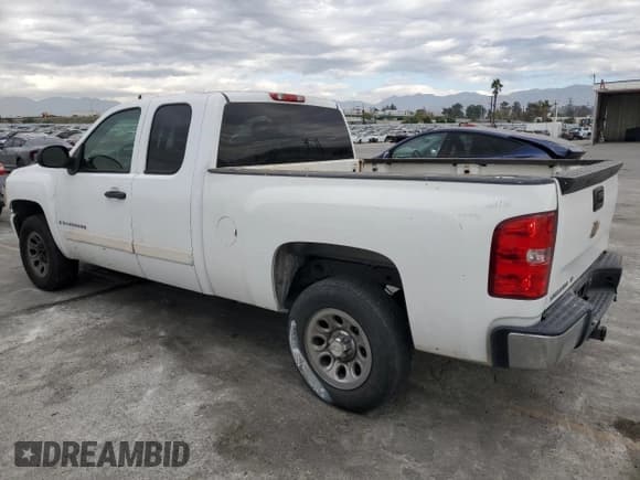 ✅ 2007 Chevrolet Silverado 1500 1LT • VIN: 2GCEC19C671733698 • Lot: 85909435. Listed on Copart with Not provided. Free auction sales archive from the USA and detailed vehicle history report at DreamBid. Image 2.