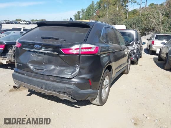 ✅ 2020 Ford Edge SEL • VIN: 2FMPK3J99LBA29292 • Lot: 43537513. Wystawiony na IAAI z przebiegiem 81 647 mil. Bezpłatny archiwum sprzedaży aukcyjnych z USA i szczegółowy raport historii pojazdu na DreamBid. Zdjęcie 4.