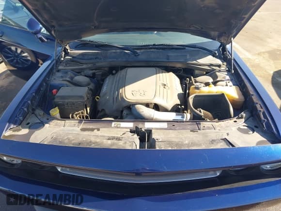 ✅ 2013 Dodge Challenger R/T Classic • VIN: 2C3CDYBT5DH611493 • Lot: 42227574. Wystawiony na IAAI z przebiegiem 76 907 mil. Bezpłatny archiwum sprzedaży aukcyjnych z USA i szczegółowy raport historii pojazdu na DreamBid. Zdjęcie 10.