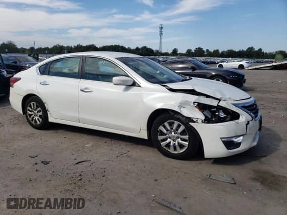 2015 Nissan Altima S z VIN 1N4AL3AP4FN308878, wystawiony jako Copart lot #84650545 z przebiegiem 125 290 mil mil oraz Szkoda całkowita • Salvage title. Historia ofert i sprzedaży dostępna na DreamBid. Obrazek 4.