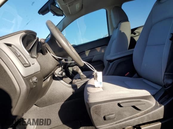 ✅ 2019 Chevrolet Colorado 2WD Work Truck • VIN: 1GCGSBEN7K1333897 • Лот: 80414244. Опубликован ранее на Copart с пробегом 81 715 миль. Бесплатный доступ к архиву аукционных продаж из США и подробный отчёт об истории автомобиля на DreamBid. Изображение 7.