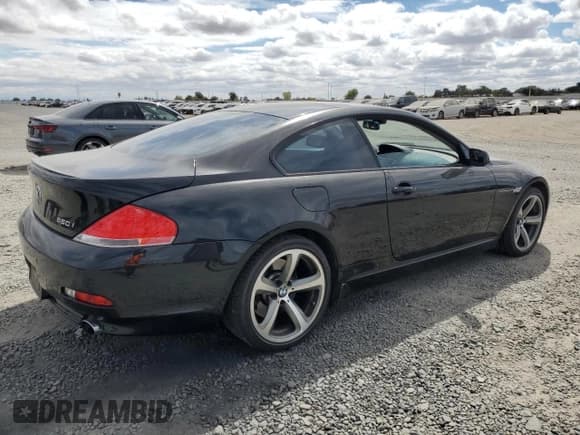 ✅ 2007 BMW 6 Series 650i • VIN: WBAEH13517CR52037 • Лот: 80124315. Опубликован ранее на Copart с пробегом 104 702 миль. Бесплатный доступ к архиву аукционных продаж из США и подробный отчёт об истории автомобиля на DreamBid. Изображение 3.