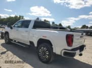 ✅ 2024 GMC Sierra 3500HD Denali • VIN: 1GT49WEYXRF414924 • Лот: 80429265. Опубликован ранее на Copart с пробегом 11 649 миль. Бесплатный доступ к архиву аукционных продаж из США и подробный отчёт об истории автомобиля на DreamBid. Изображение 2.