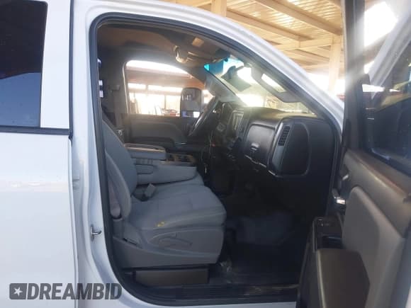 ✅ 2016 Chevrolet Silverado 2500HD Work Truck • VIN: 1GC2CUEG4GZ338472 • Лот: 43693556. Опубликован ранее на IAAI с пробегом 238 836 миль. Бесплатный доступ к архиву аукционных продаж из США и подробный отчёт об истории автомобиля на DreamBid. Изображение 5.