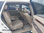 ✅ 2011 Mercedes-Benz R 350 • VIN: 4JGCB6FE6BA116776 • Lot: 42497083. Listed on IAAI with Not provided. Free auction sales archive from the USA and detailed vehicle history report at DreamBid. Image 8.