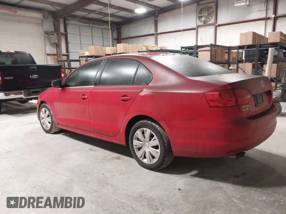 ✅ 2013 Volkswagen Jetta SE • VIN: 3VWDP7AJ0DM417552 • Lot: 43763222. Wystawiony na IAAI z przebiegiem 186 803 mil. Bezpłatny archiwum sprzedaży aukcyjnych z USA i szczegółowy raport historii pojazdu na DreamBid. Zdjęcie 3.