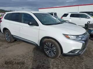 2020 Mitsubishi Outlander ES with VIN JA4AZ3A33LZ039132, listed as a IAAI auction lot 43420921 with 59,095 mi miles and . Bid and sale history available at DreamBid. Image 1.