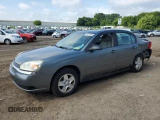 ✅ 2004 Chevrolet Malibu LS • VIN: 1G1ZT54884F209672 • Lot: 64215895. Listed on Copart with 194,858 mi. Free auction sales archive from the USA and detailed vehicle history report at DreamBid. Image 1.
