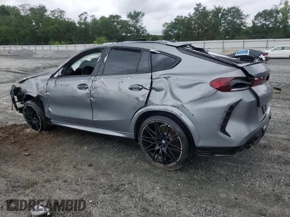 ✅ 2025 BMW X6 M • VIN: 5YM23ET04S9W25399 • Лот: 61007855. Опубликован ранее на Copart с пробегом Не указан. Бесплатный доступ к архиву аукционных продаж из США и подробный отчёт об истории автомобиля на DreamBid. Изображение 2.