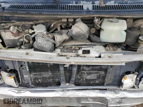 ✅ 1989 Chevrolet Chevy Van • VIN: 2GBEG25H9K4157306 • Lot: 82487555. Wystawiony na Copart z przebiegiem Nie podano. Bezpłatny archiwum sprzedaży aukcyjnych z USA i szczegółowy raport historii pojazdu na DreamBid. Zdjęcie 12.