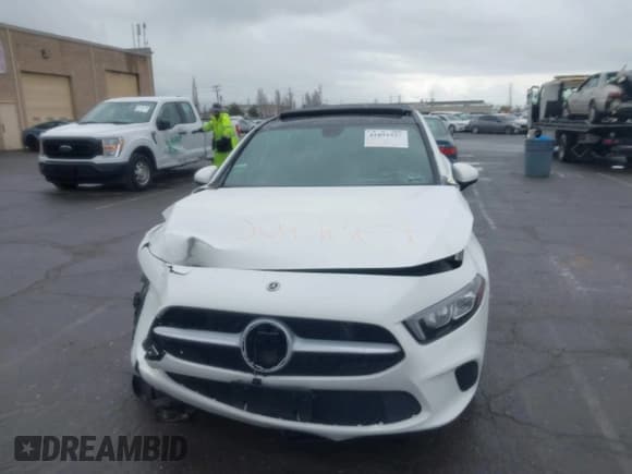 ✅ 2022 Mercedes-Benz A 220 • VIN: W1K3G4EB7NJ328176 • Lot: 41891527. Wystawiony na IAAI z przebiegiem 24 603 mil. Bezpłatny archiwum sprzedaży aukcyjnych z USA i szczegółowy raport historii pojazdu na DreamBid. Zdjęcie 6.