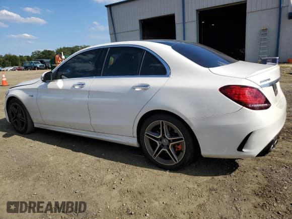 ✅ 2020 Mercedes-Benz C 43 AMG • VIN: 55SWF6EB5LU332137 • Lot: 70095705. Wystawiony na Copart z przebiegiem 117 660 mil. Bezpłatny archiwum sprzedaży aukcyjnych z USA i szczegółowy raport historii pojazdu na DreamBid. Zdjęcie 2.