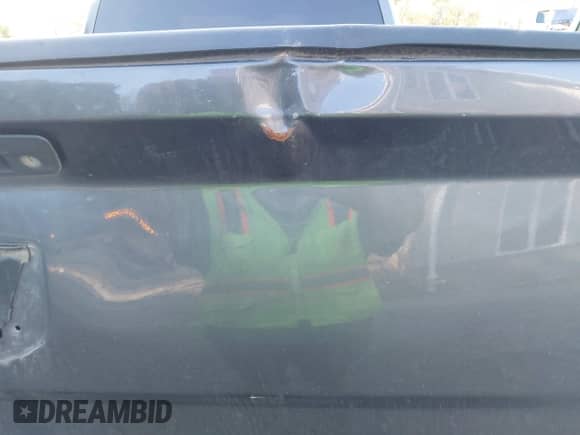 2015 Ram 1500 Express z VIN 3C6JR6AT8FG574458, wystawiony jako IAAI lot #43334806 z przebiegiem 67 164 mil mil oraz . Historia ofert i sprzedaży dostępna na DreamBid. Obrazek 6.