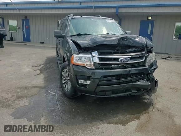 ✅ 2015 Ford Expedition Max XLT • VIN: 1FMJK1HT7FEF26720 • Лот: 62429955. Опубликован ранее на Copart с пробегом 219 593 миль. Бесплатный доступ к архиву аукционных продаж из США и подробный отчёт об истории автомобиля на DreamBid. Изображение 14.