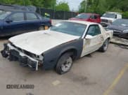 ✅ 1983 Chevrolet Camaro • VIN: 1G1AP87H9DL160188 • Lot: 42183141. Wystawiony na IAAI z przebiegiem 780 162 mil. Bezpłatny archiwum sprzedaży aukcyjnych z USA i szczegółowy raport historii pojazdu na DreamBid. Zdjęcie 2.