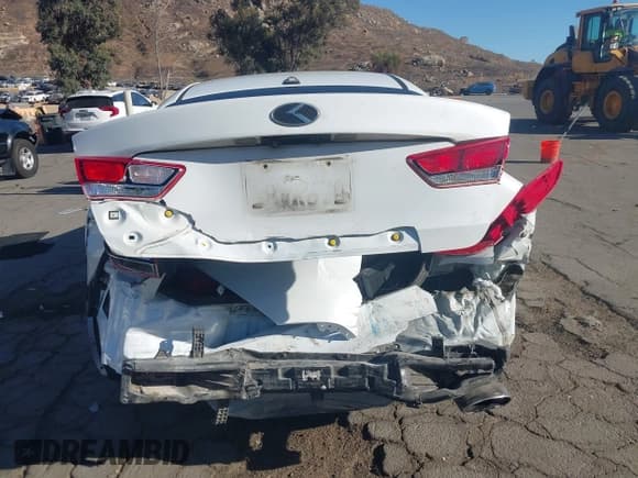 ✅ 2016 Kia Optima LX • VIN: 5XXGT4L33GG045994 • Lot: 43661007. Listed on IAAI with 135,241 mi. Free auction sales archive from the USA and detailed vehicle history report at DreamBid. Image 16.