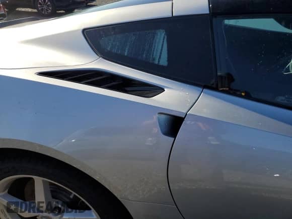 2015 Chevrolet Corvette 1LT с VIN 1G1YB2D79F5114583, выставлен на аукционе Copart как лот 73865754 с пробегом Не указан миль и Списание • Salvage title. История ставок и продаж доступна на DreamBid. Изображение 10.