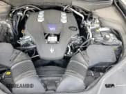 ✅ 2018 Maserati Levante S GranSport • VIN: ZN661YUSXJX277490 • Лот: 64621685. Опубликован ранее на Copart с пробегом 98 477 миль. Бесплатный доступ к архиву аукционных продаж из США и подробный отчёт об истории автомобиля на DreamBid. Изображение 13.