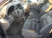 ✅ 2009 Honda Odyssey EX-L • VIN: 5FNRL387X9B411700 • Lot: 90916965. Wystawiony na Copart z przebiegiem 239 517 mil. Bezpłatny archiwum sprzedaży aukcyjnych z USA i szczegółowy raport historii pojazdu na DreamBid. Zdjęcie 7.