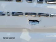 ✅ 2021 GMC Sierra 1500 • VIN: 1GTP8CET3MZ123515 • Lot: 42002396. Wystawiony na IAAI z przebiegiem 57 713 mil. Bezpłatny archiwum sprzedaży aukcyjnych z USA i szczegółowy raport historii pojazdu na DreamBid. Zdjęcie 17.