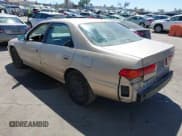 ✅ 2000 Toyota Camry CE • VIN: JT2BG22K2Y0424718 • Lot: 43158770. Listed on IAAI with 280,939 mi. Free auction sales archive from the USA and detailed vehicle history report at DreamBid. Image 3.