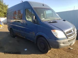 ✅ 2008 Dodge Sprinter • VIN: WD0PE745285243569 • Lot: 80394854. Listed on Copart with 257,018 mi. Free auction sales archive from the USA and detailed vehicle history report at DreamBid. Image 4.