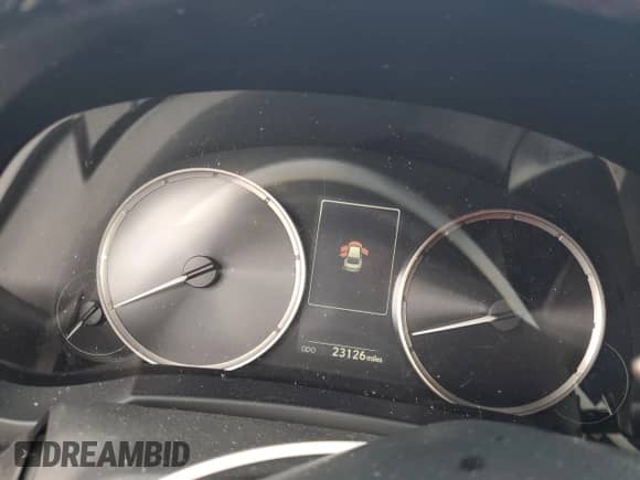 2024 Lexus IS 300 z VIN JTHCA1D28R5129274, wystawiony jako Copart lot #58954925 z przebiegiem 23 126 mil mil oraz Nie do naprawy • Non repairable. Historia ofert i sprzedaży dostępna na DreamBid. Obrazek 9.