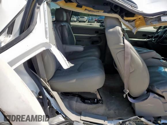 ✅ 2006 Chevrolet Tahoe Z71 • VIN: 1GNEC13T36R120718 • Lot: 82033005. Listed on Copart with 166,268 mi. Free auction sales archive from the USA and detailed vehicle history report at DreamBid. Image 11.