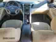 2011 Hyundai Sonata GLS z VIN 5NPEB4AC7BH073839, wystawiony jako Copart lot #80959785 z przebiegiem 144 561 mil mil oraz Szkoda całkowita • Salvage title. Historia ofert i sprzedaży dostępna na DreamBid. Obrazek 8.